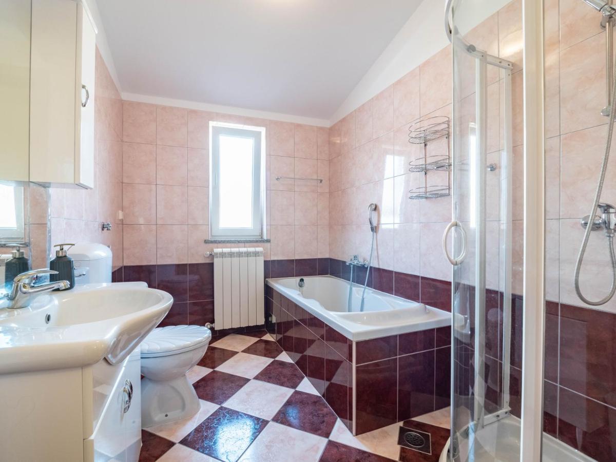 Apartmani Arijana Medulin Buitenkant foto