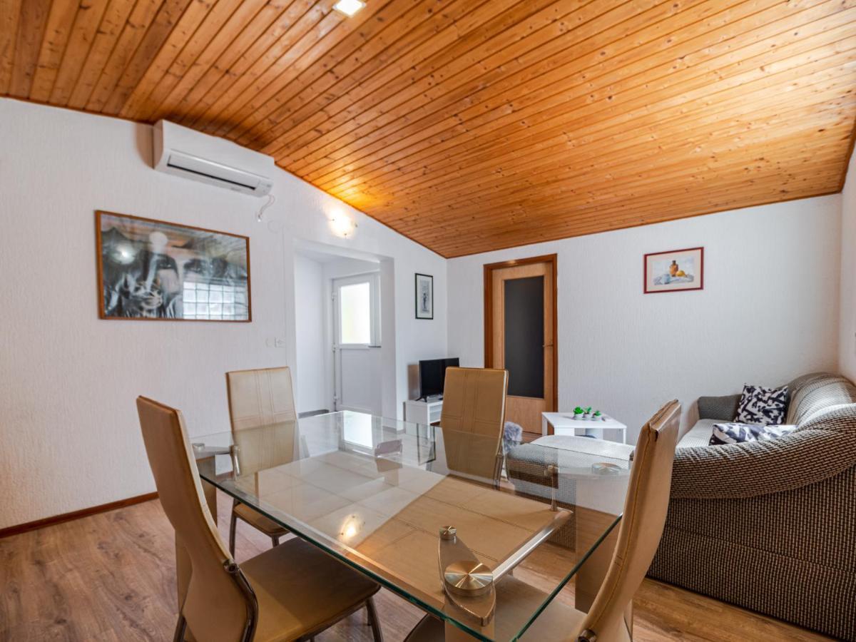 Apartmani Arijana Medulin Buitenkant foto